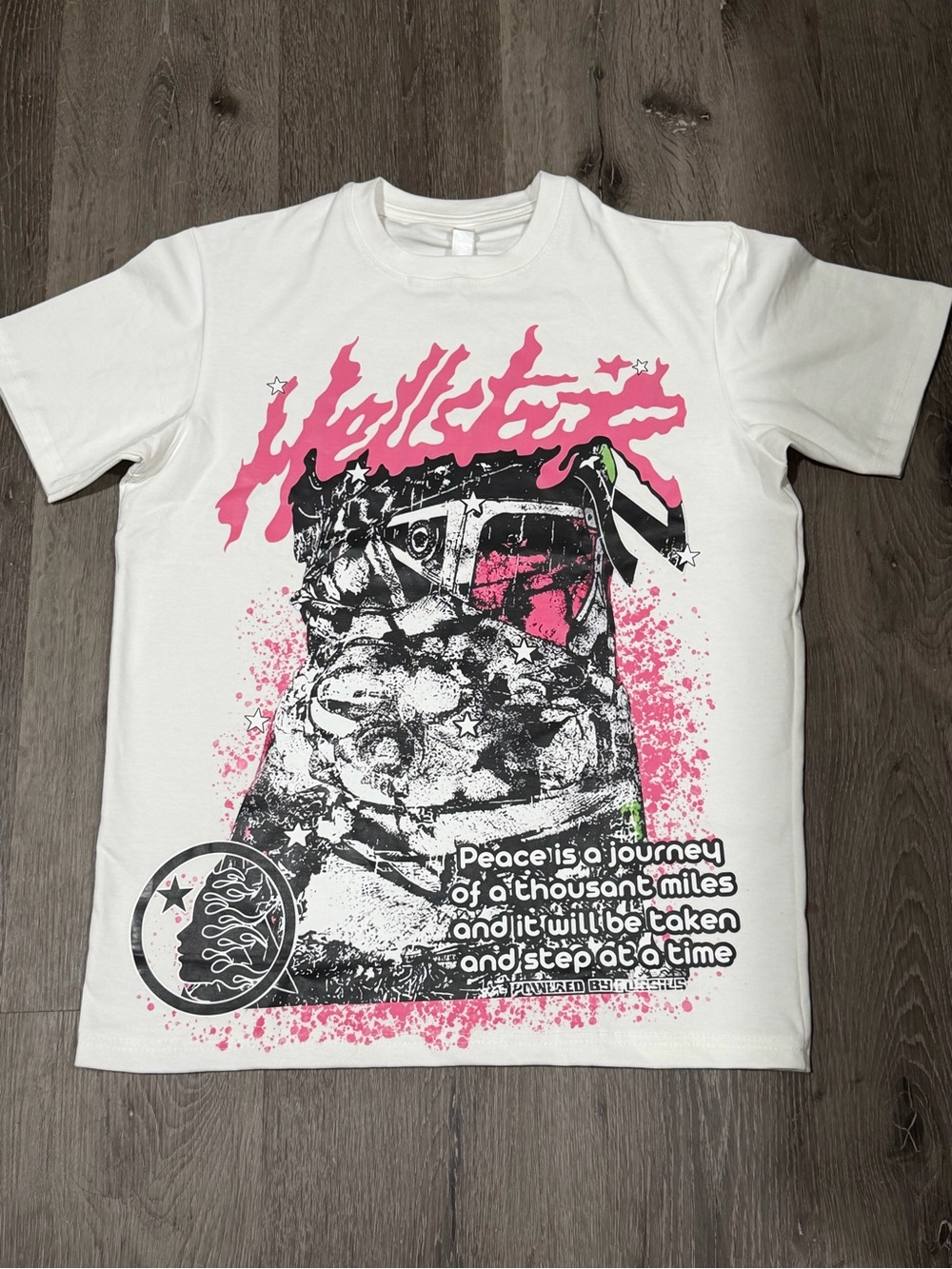 Hellstar Tshirt BRAND NEW SIZE MEDIUM